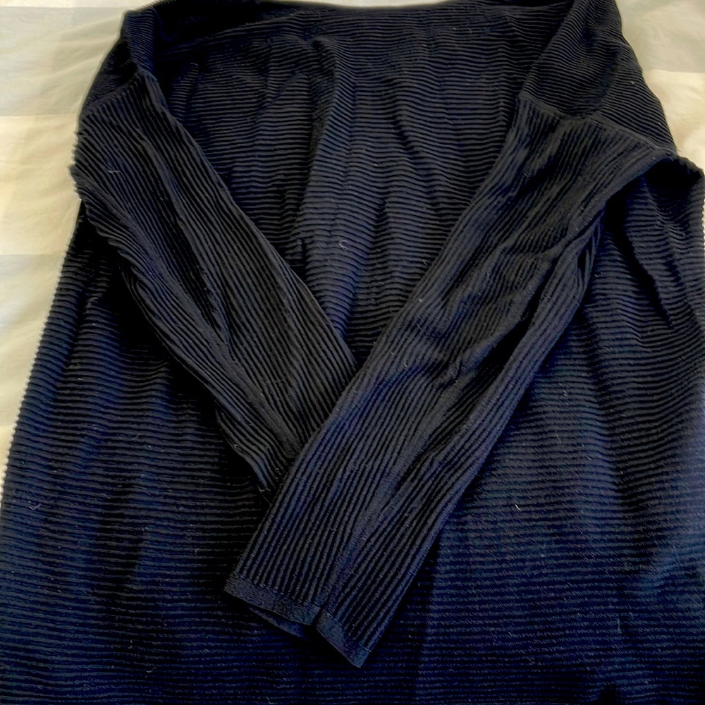 Lafayette 148 black ribbed sweater